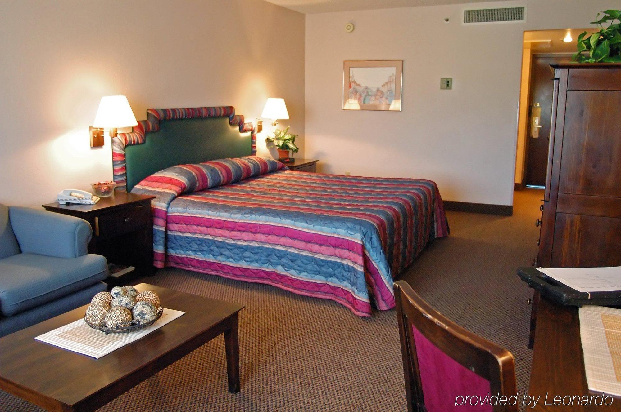 Four Points By Sheraton Phoenix South Mountain Quarto foto
